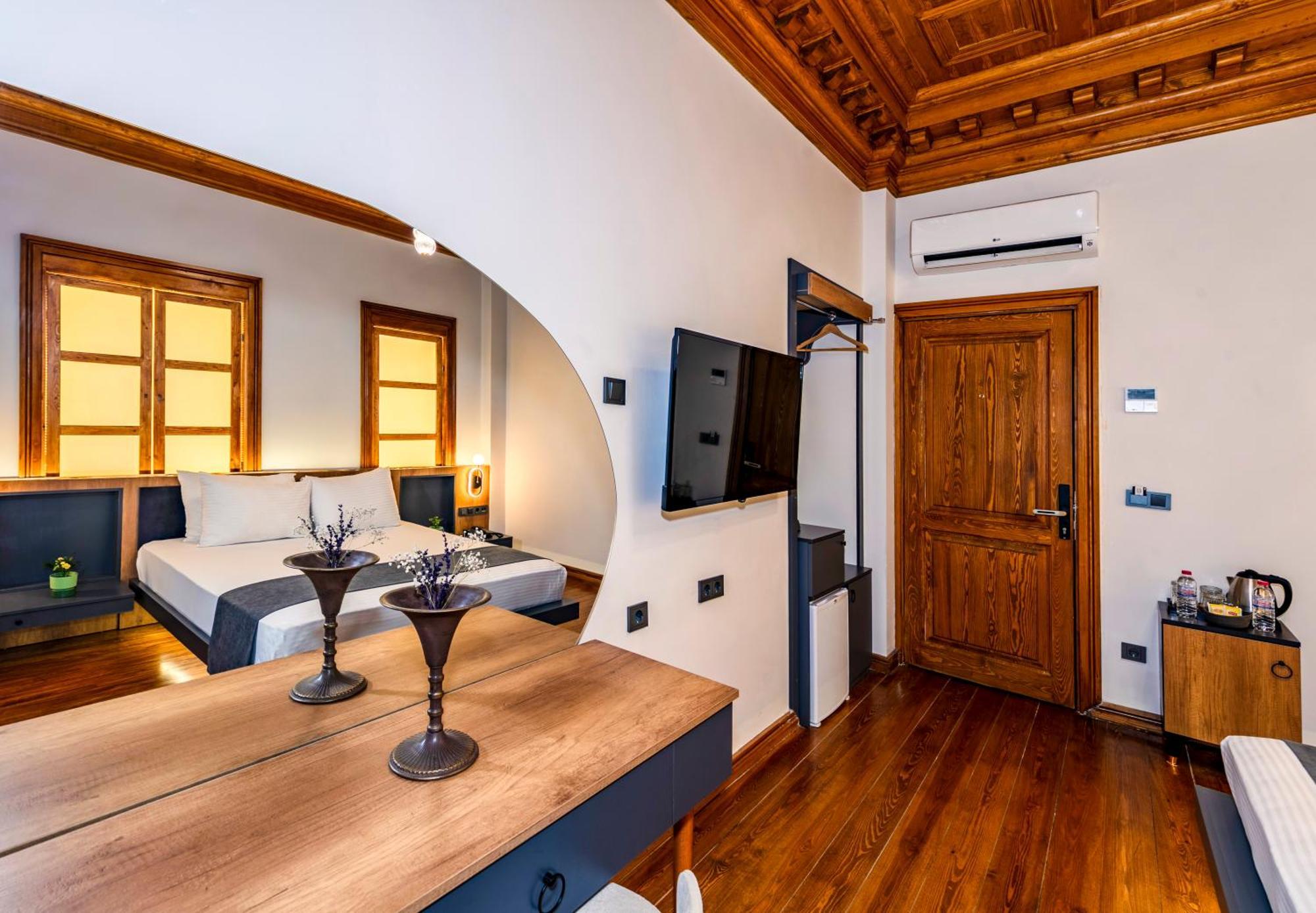 Elmira Pera Hotel & Spa - Special Class Κωνσταντινούπολη Εξωτερικό φωτογραφία