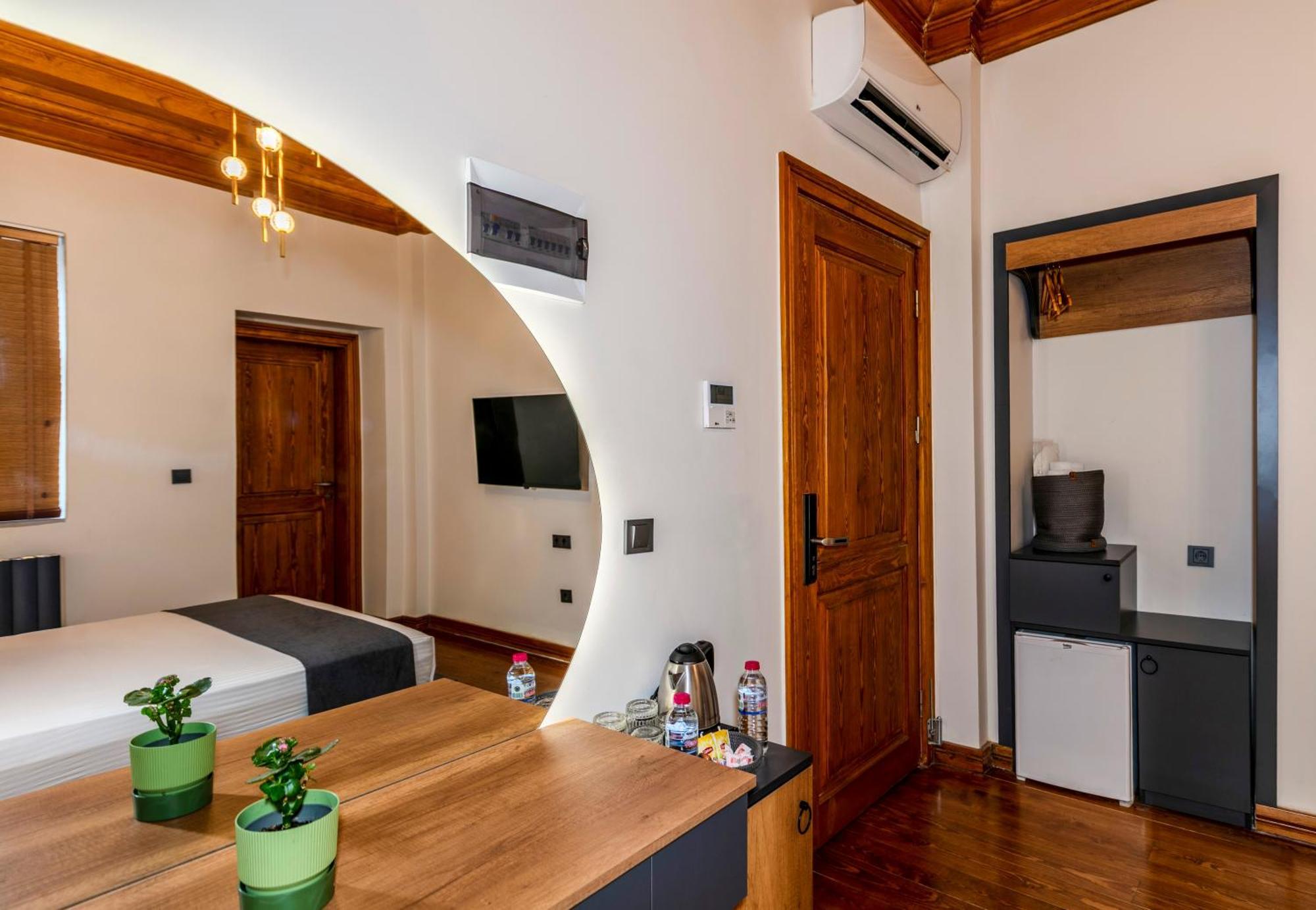 Elmira Pera Hotel & Spa - Special Class Κωνσταντινούπολη Εξωτερικό φωτογραφία